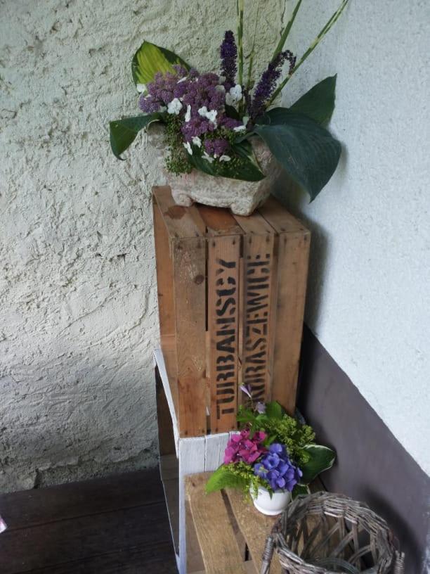 Gaestezimmer Am Huestert Adenau Bagian luar foto